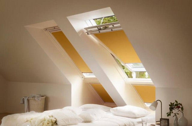     (Velux)