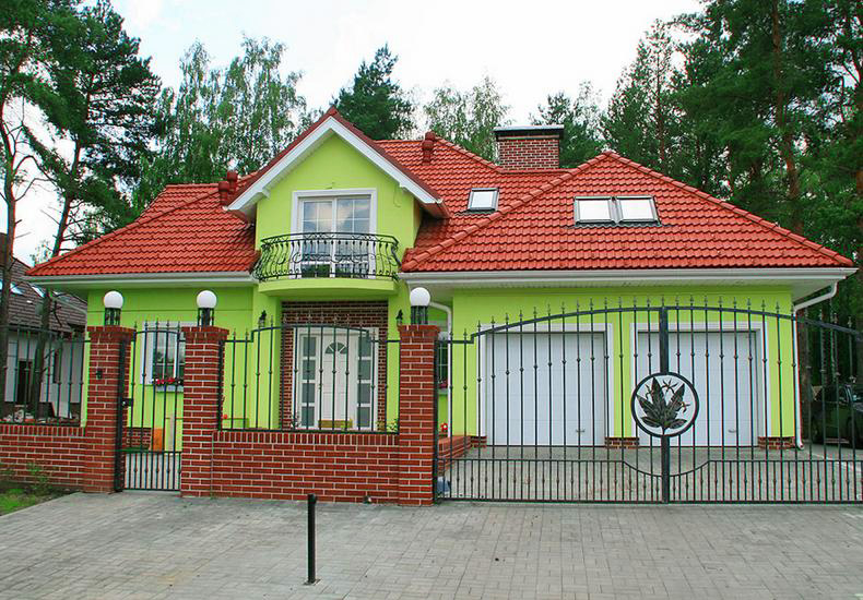   (Baltic Tile)